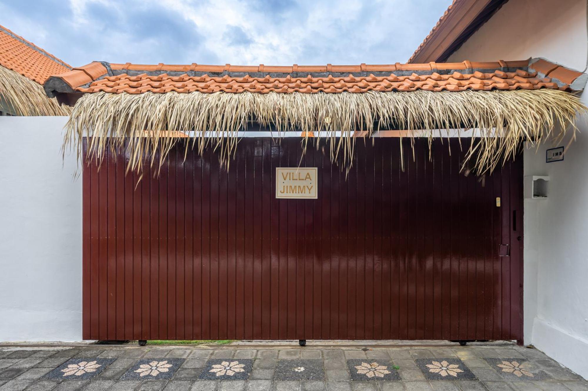 Villa Jimmy Seminyak Esterno foto